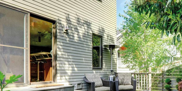 Besoin d’un devis pour la fourniture et la pose d’une moustiquaire coulissante ?