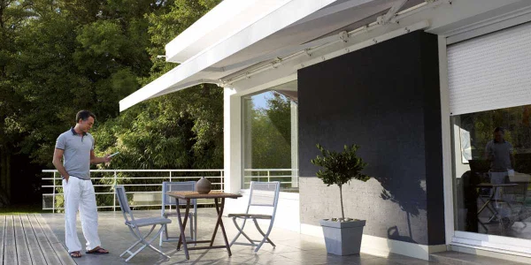 Stores bannes sans coffre