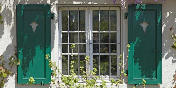 Volets pleins et isolants