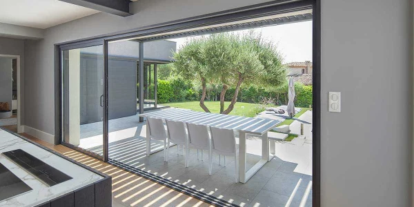 ALU TECH, votre expert local en menuiseries aluminium