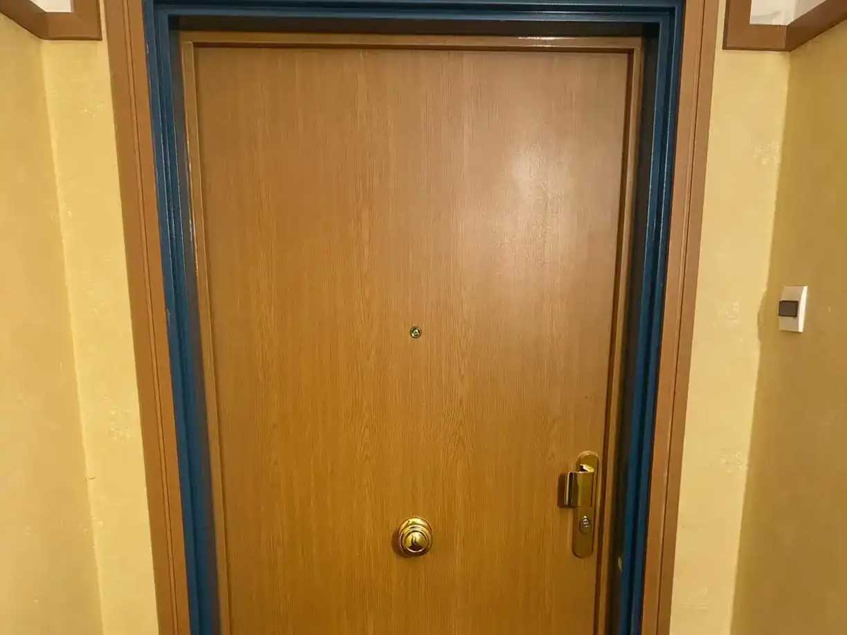 Porte d'entrée > Porte palière
